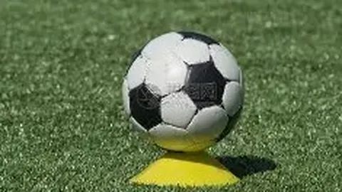 多米尼克-琼斯：CBA首轮观战后，坚信自己仍是前五外援之一